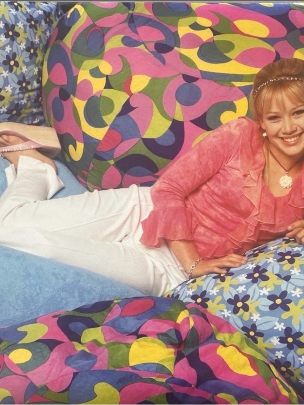 Lizzie McGuire Poster Aprox Size 24x36 Inches